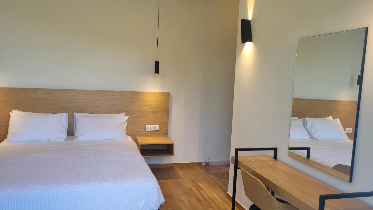 Theoxenia Hotel أندريتساينا المظهر الخارجي الصورة