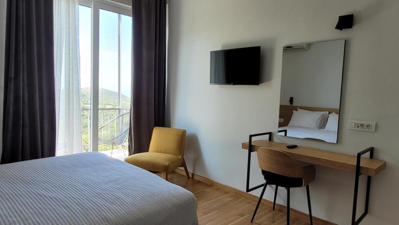 Theoxenia Hotel أندريتساينا المظهر الخارجي الصورة