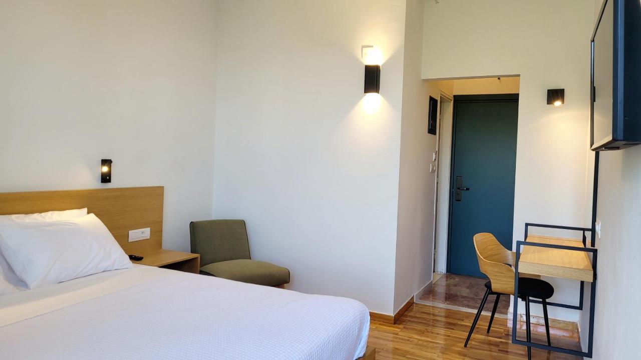 Theoxenia Hotel أندريتساينا المظهر الخارجي الصورة